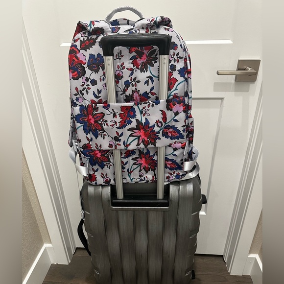 Vera Bradley Lighten Up Essential Large Backpack NWT